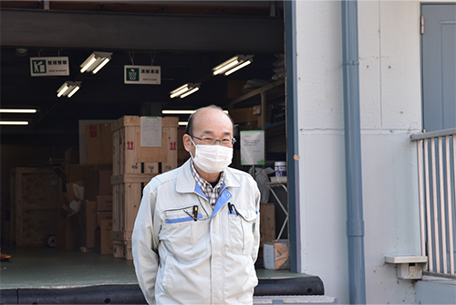 電気制御部　両角課長